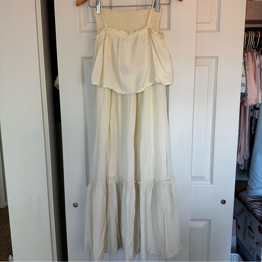 Weworewhat cream set